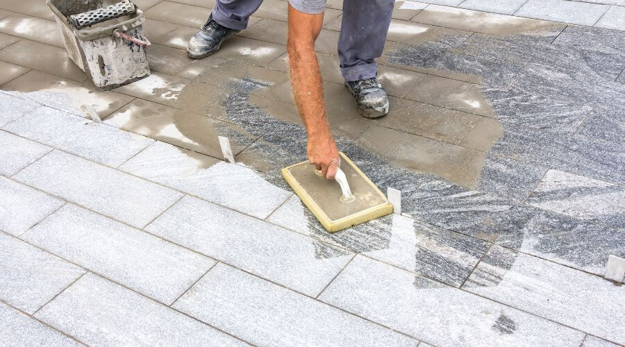 Professional residential roofers in Bartelso, IL